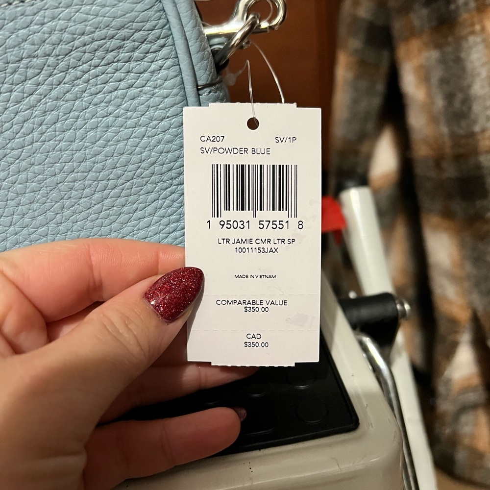 NWT Coach crossbody - Picture 8 of 8
